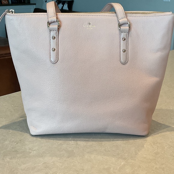 Kate Spade Tote - Picture 1 of 16